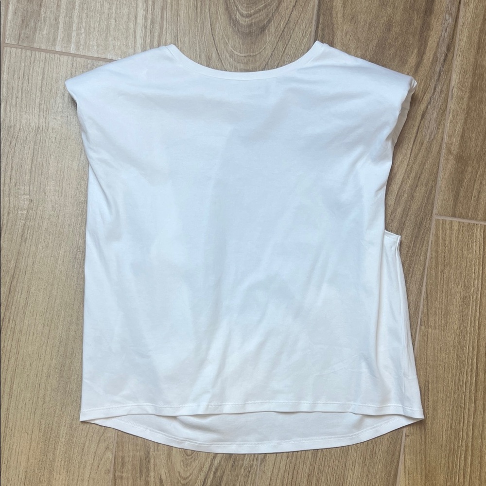 Babaton Cotton White Muscle Tee‎ with Shoulder Pads